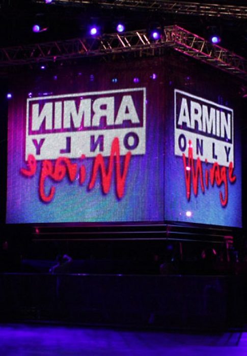 Шоу Армина Ван Бюрена Armin Only: Mirage 2011